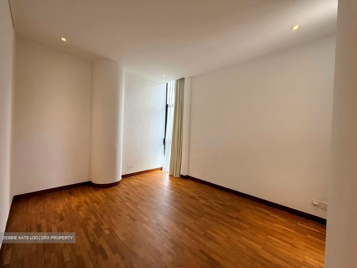 The Colonnade (D10), Condominium #573874281